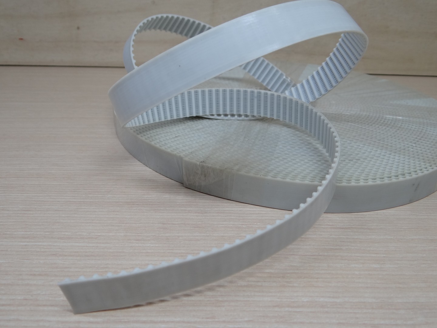 XL-20mm PU Timing Belt Steel Core (สานแถบเส้นเหล็กในสายพาน ราคา/1เมตร)