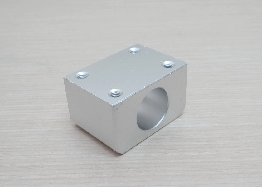 DSG12H-22 Housing Aluminium for 12mm Ball Screw Nut (Inner Dia : 22mm)