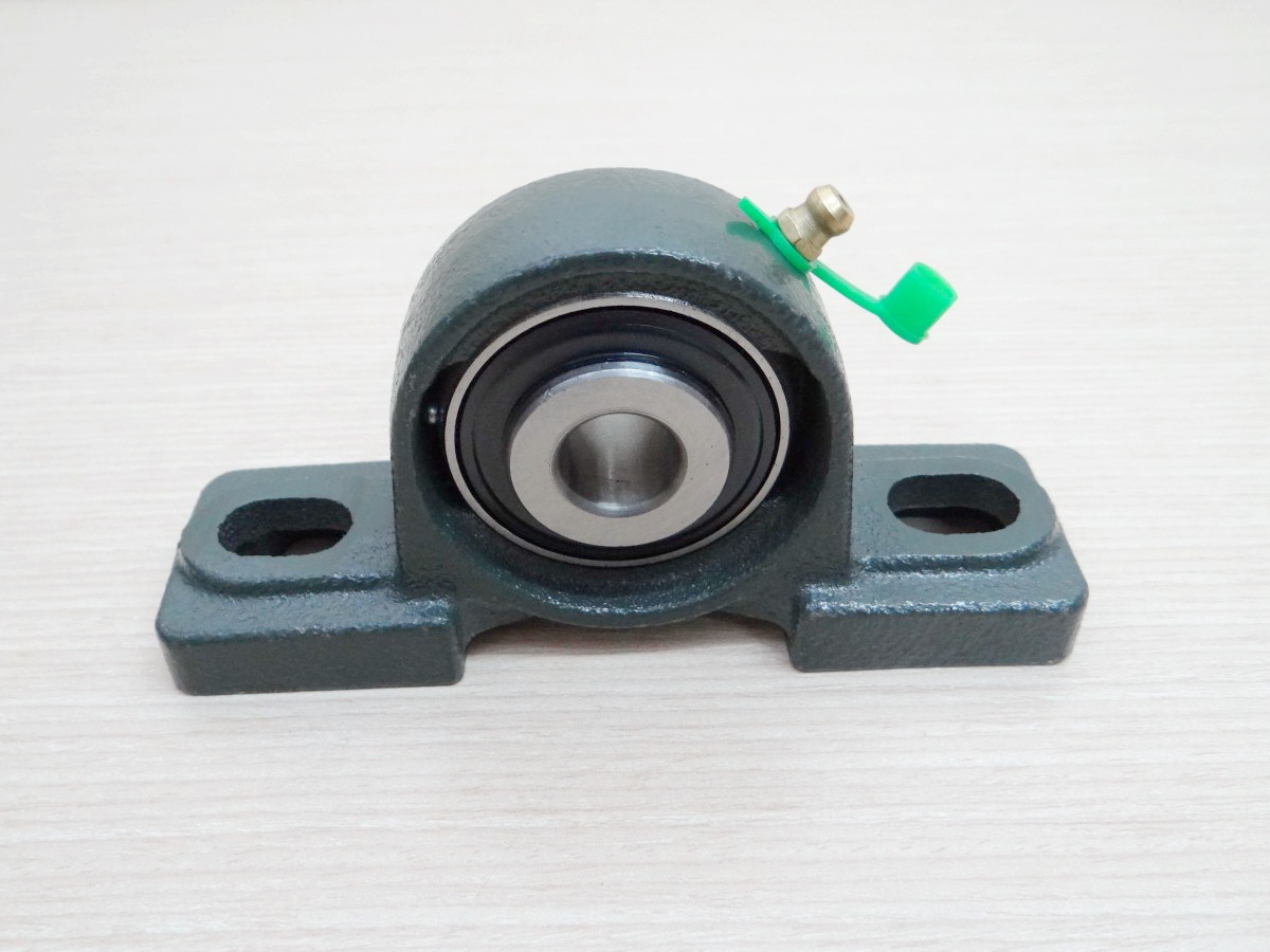 UCP202 Pillow Block Bearing 15mm Cast Iron Housing Self-aligning