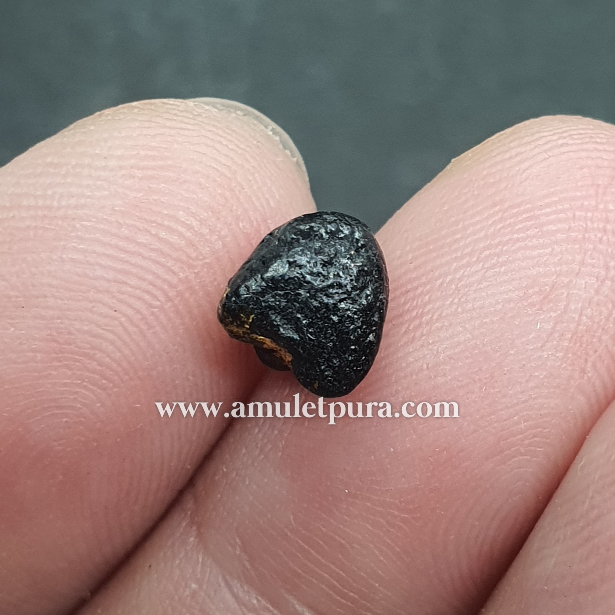 พระปิดตาอุดกริ่งหลวงปู่ศุข (พิมพ์จิ๋ว เนื้อผงคลุกรัก) หลวงปู่ศุข วัดปากคลองมะขามเฒ่า จ.ชัยนาท