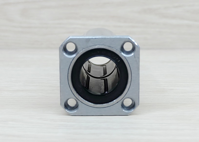 LMK25LUU 25x40x112mm Square Flange Long Linear Ball Bearing 25mm