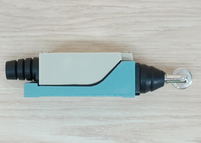 ME(TZ)-8122 Limit Switch AC 250V/6A (Silver Contacts) IP65