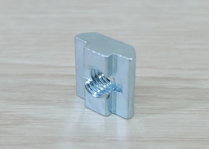 T-Nut M8 (20 ตัว/ชุด) 18x8mm สำหรับ Series 40 Alu Profile