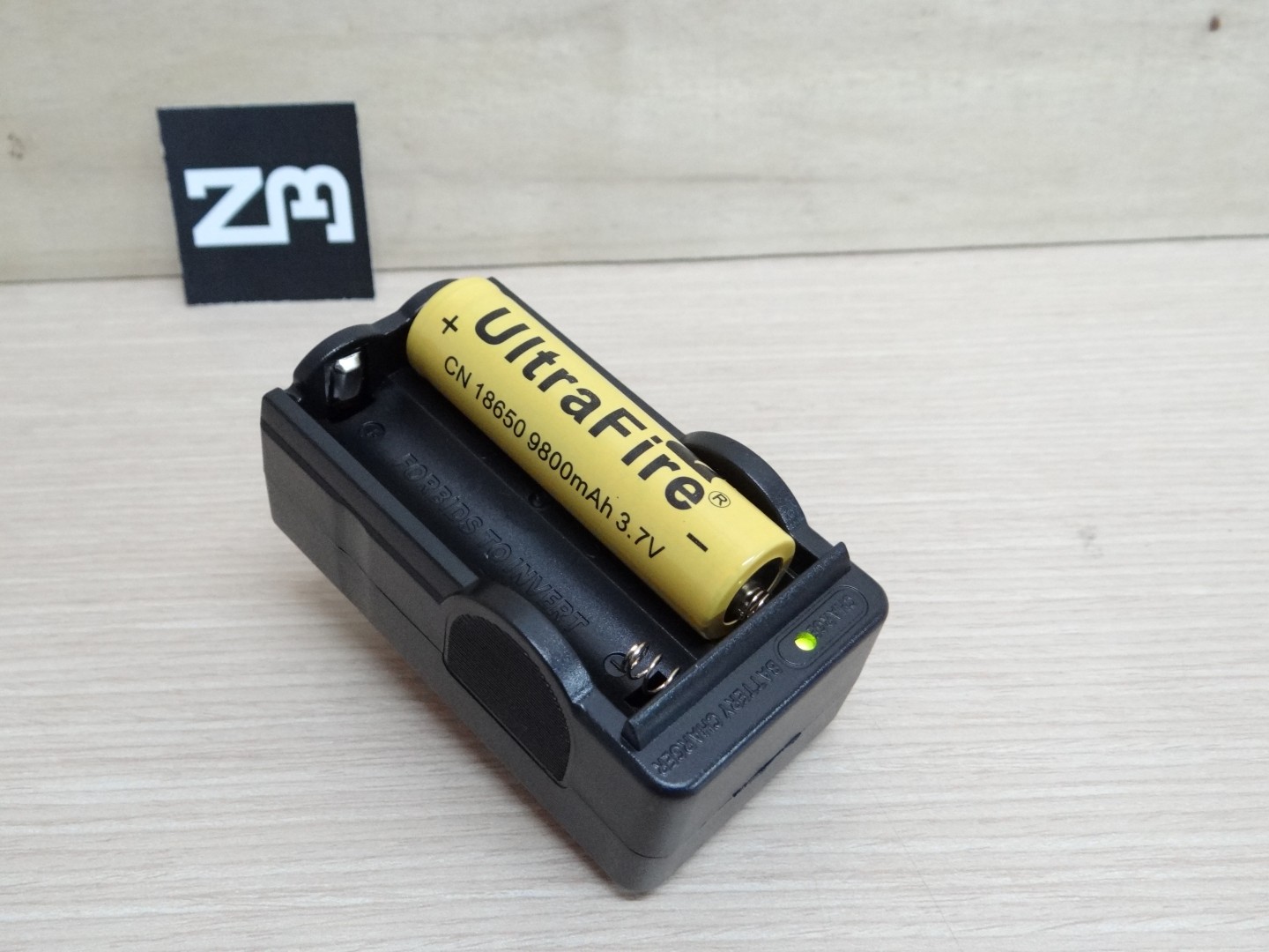 18650 Charger Li-ion Battery ชาร์ทได้ 2 ก้อน