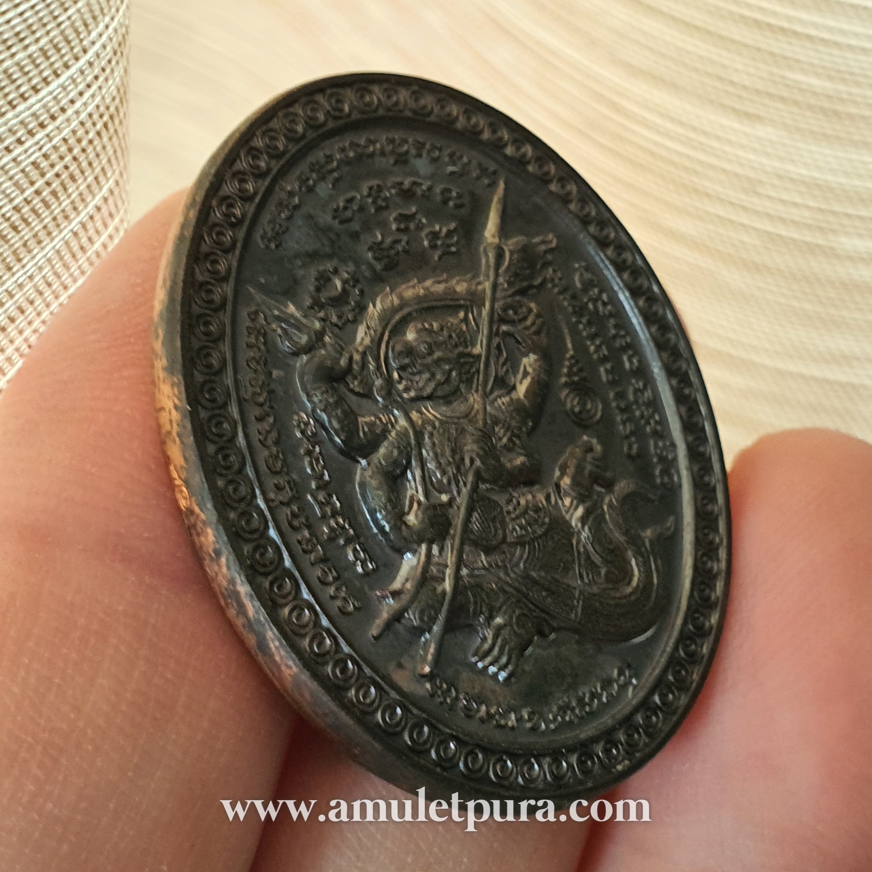 เหรียญหนุมานเชิญธง(นวะโลหะ)รุ่นเสริมบารมี ปี51 พระอาจารย์เล็ก สำนักสงฆ์ถ้ำเขาน้อย จ.เพชรบุรี(มีโค้ด หมายเลข164)