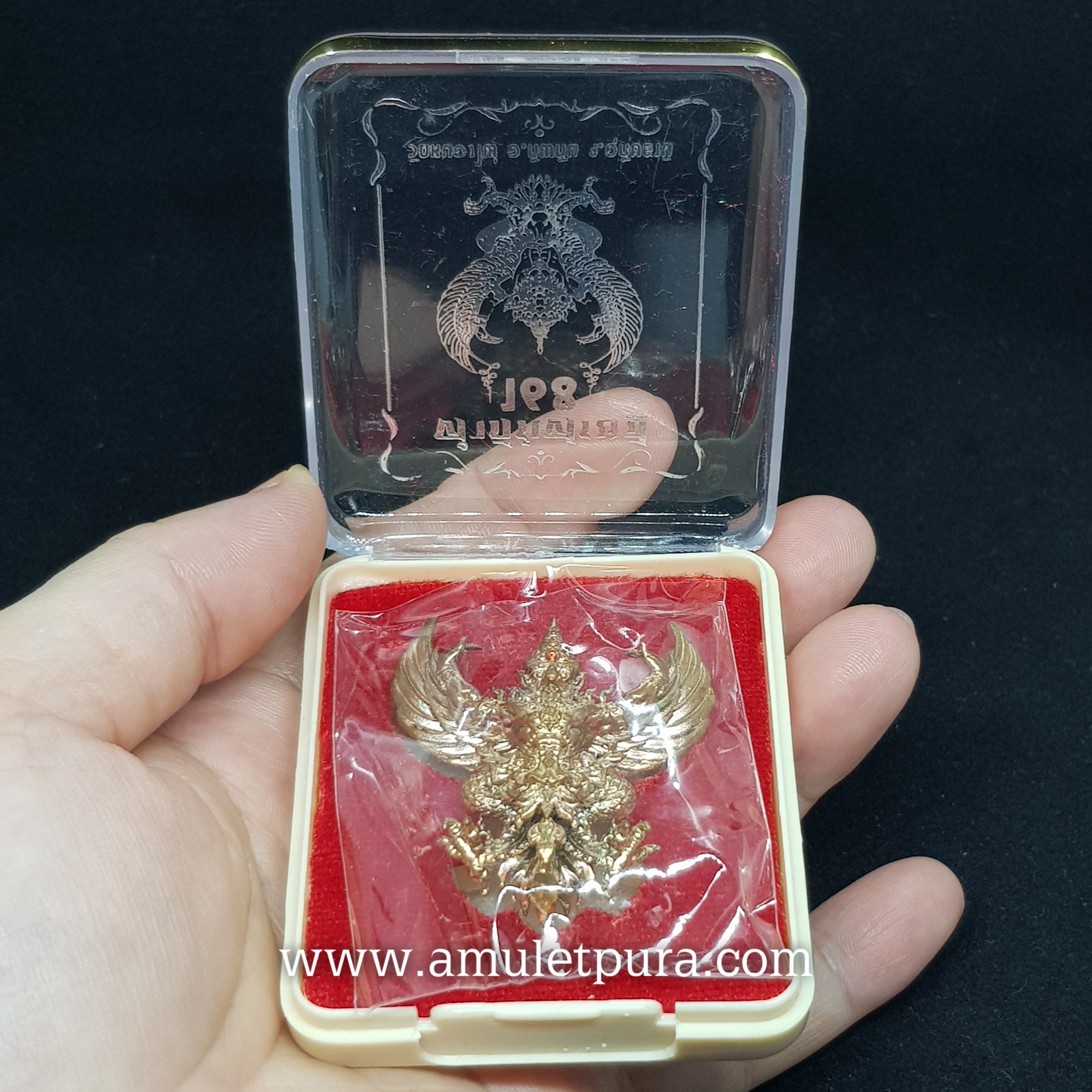 พญาครุฑผู้ทรงอิทธิฤทธิ์ทั่วหล้า(เบญจโลหะ ทับทิม)พิมพ์ใหญ่ รุ่นคำภีร์เศรษฐี168 ปี63 วัดหนองไผ่ จ.อุทัยธานี(มีโค้ด หมายเลข301)