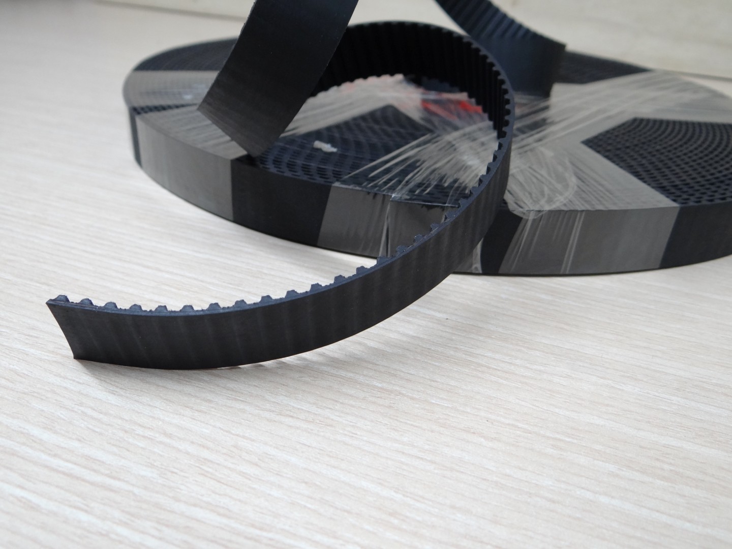 XL-20mm Rubber Open Timing Belt (สานแถบเส้นไฟเบอร์กลาส ราคา/1เมตร)