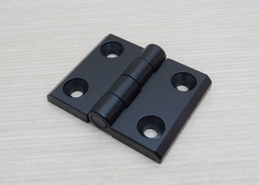บานพับ Zinc Alloy Hinge for Alu-Profile 4040 ระยะรู 41x30 mm (สีดำ)