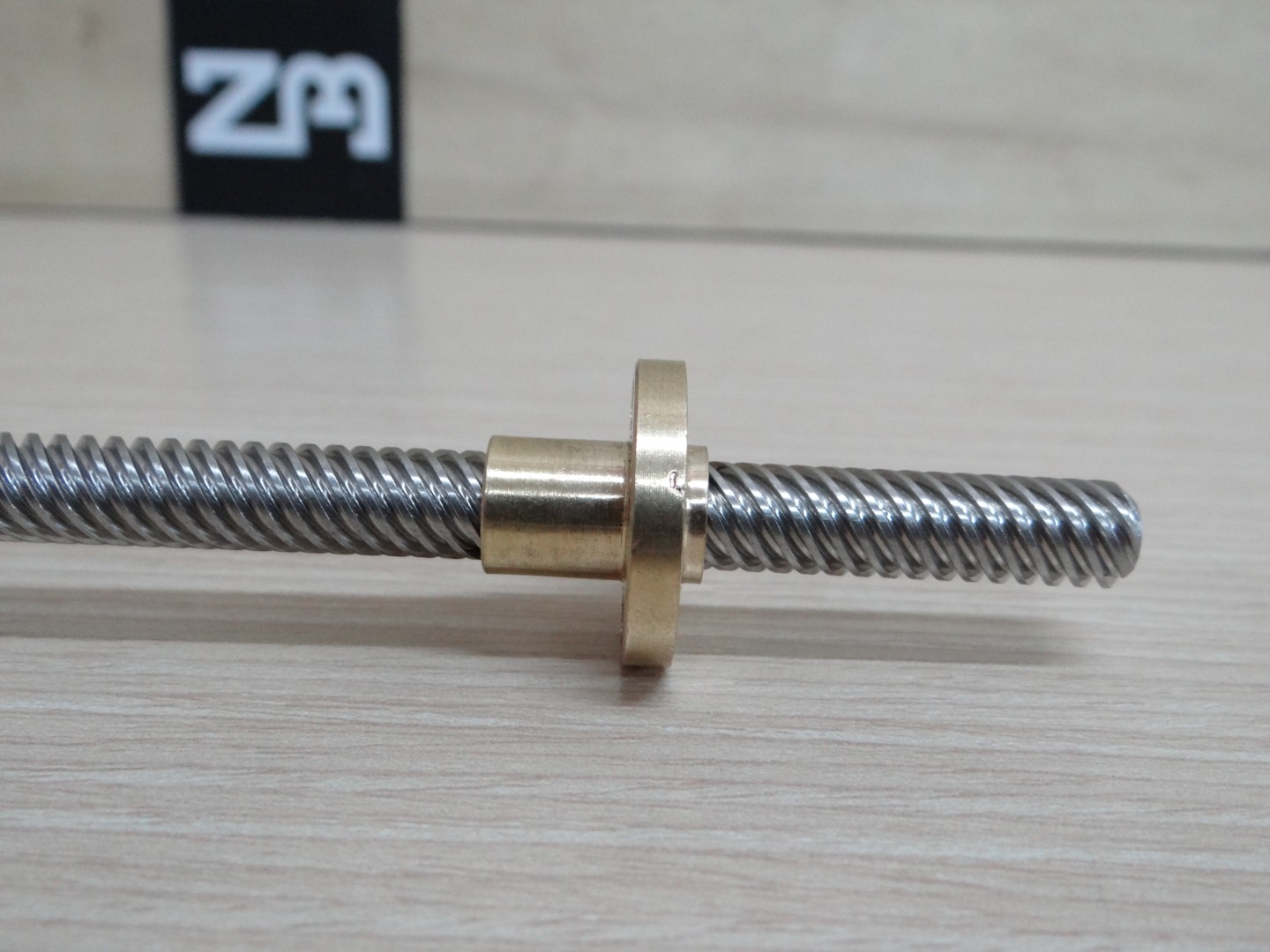 T8 Lead Screw Dia 8mm ยาว 600mm (Lead 12mm) + Copper Nut
