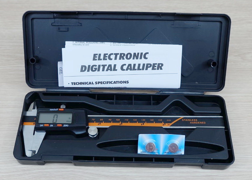 Syntek, Fractional Display 150mm Stainless Steel Digital Vernier Caliper, Accuracy ±0.04mm