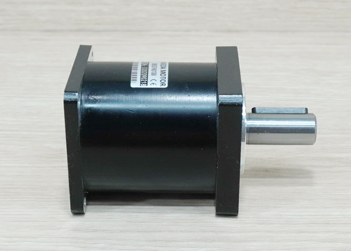 Planetary Gearbox Ratio 100:1 NEMA23 Speed Reducer (Shaft IN 8mm - OUT 14mm)