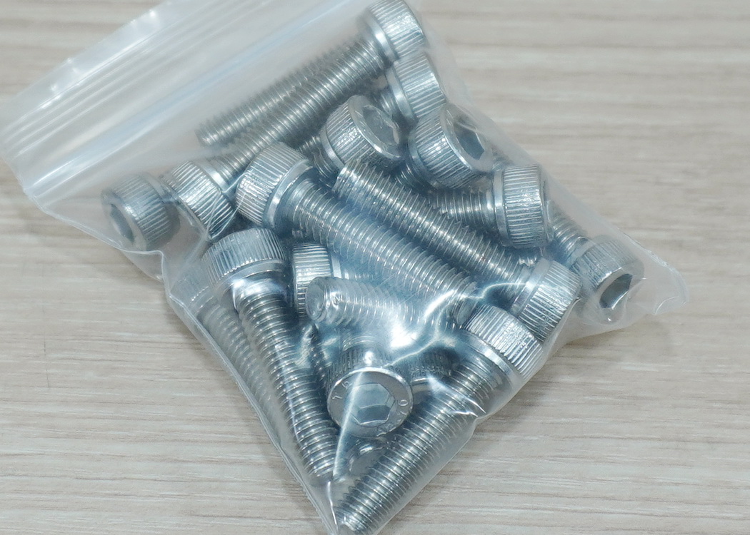 สกรูหัวจมสแตนเลส 304 Screw M6 ยาว 25mm (20ตัว/ถุง)