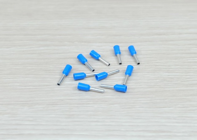 E1008 (Blue) Terminal เหมาะกับสาย 18AWG (แพ็ค100ชิ้น)