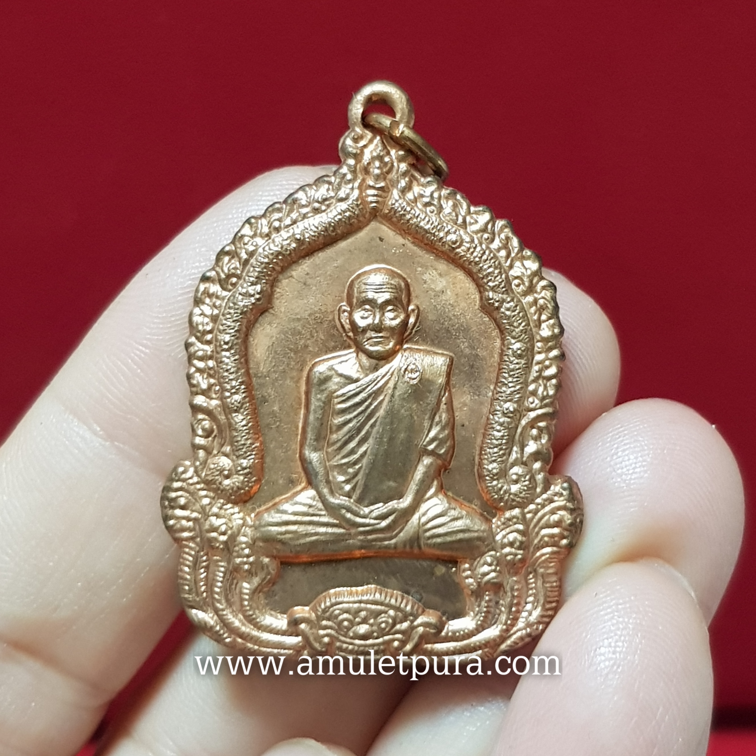 เหรียญหลวงปู่ชุนหมิง รุ่นจักรพรรดิตราธิราช หลวงปู่ชุนหมิง วัดบางแก้ว จ.นครสวรรค์(ตอกโค้ด)