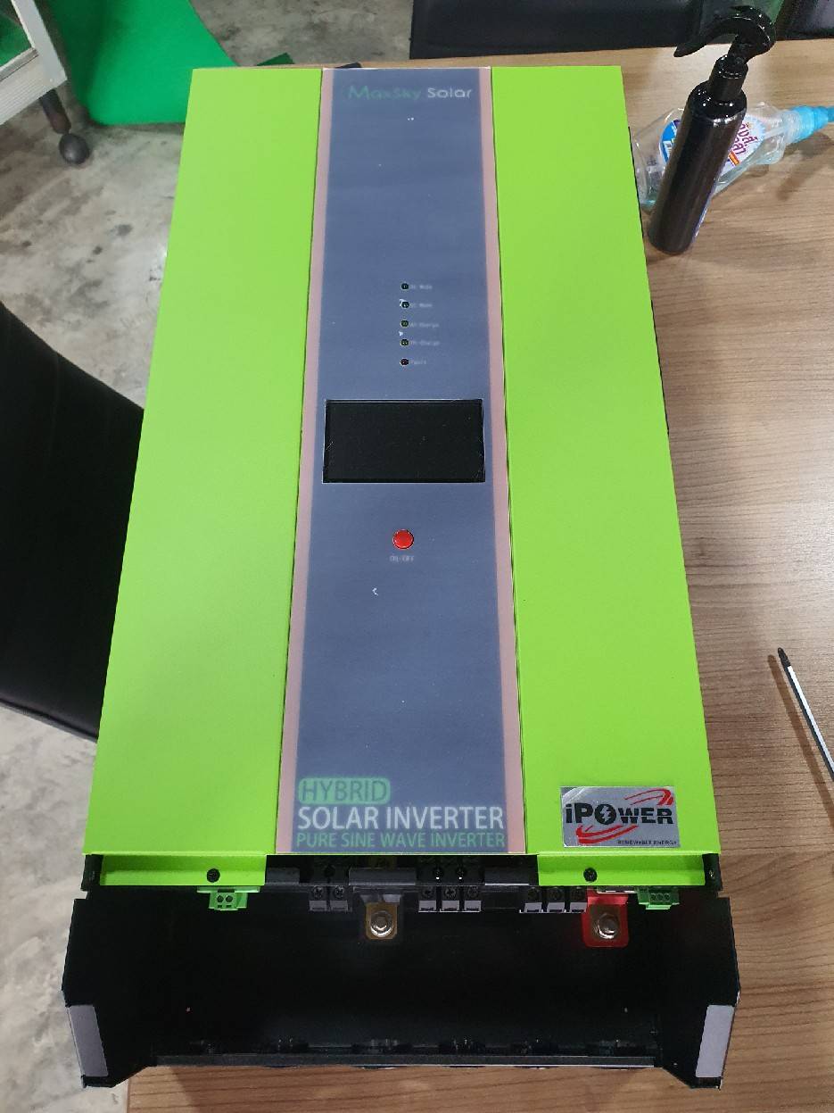 อินเวอร์เตอร์ ออฟกริด ไฮบริด 3000 วัตต์ 24 โวลต์ MPPT 60A Maxsky