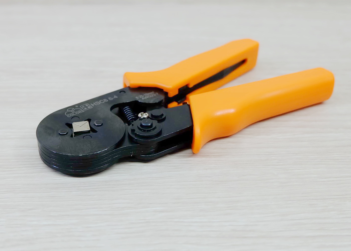 HSC8 6-4 คีมเข้าหัวสายไฟ 0.25-10 mm Tubular Terminal Crimper 23-7AWG