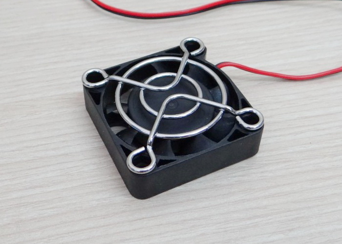 Fan Cover 40mm x 40mm Protective Metal Grille (สีเงิน)