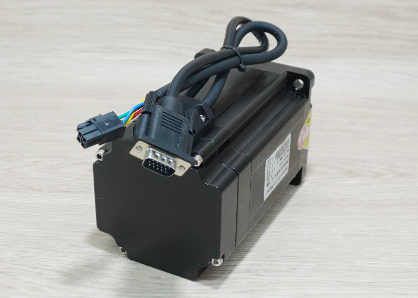 Hybrid Closed-Loop Stepper Motor (Nema34) 86HBS85 แรงบิด 8.5N.m 5.6A Shaft 14mm + HBS860H Driver