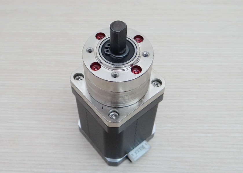HANPOSE-Planetary Gearbox Ratio 5.18:1 Nema17 Stepper Motor (17HS6401S-PG5.18) - 3.63 N.m