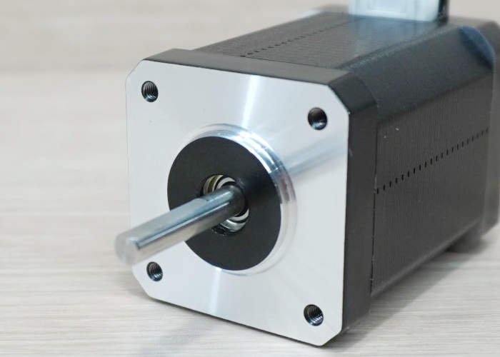 HANPOSE - Stepper motor (Nema17) แรงบิด 70 N.cm 1.7A (17HS6401S) Black End