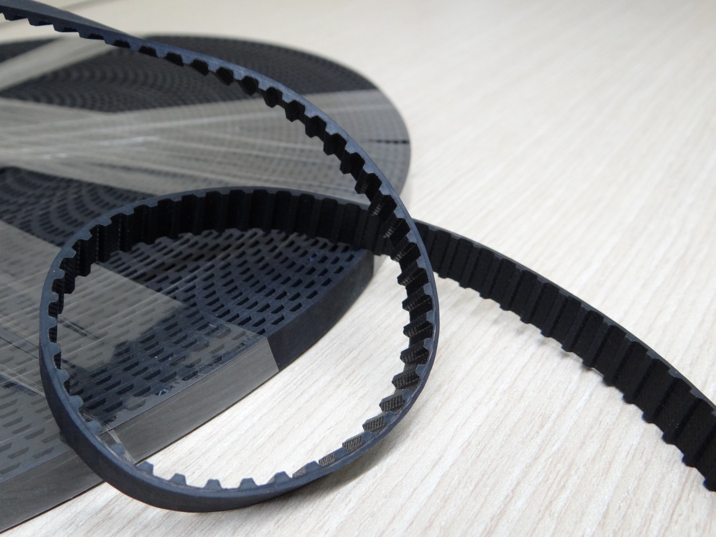 XL-10mm Rubber Open Timing Belt (สานแถบเส้นไฟเบอร์กลาส ราคา/1เมตร)