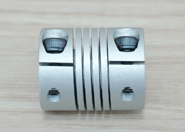 6 x 6.35 mm RB-Flexible Shaft Coupling D20 L25 mm (Hex Screw)