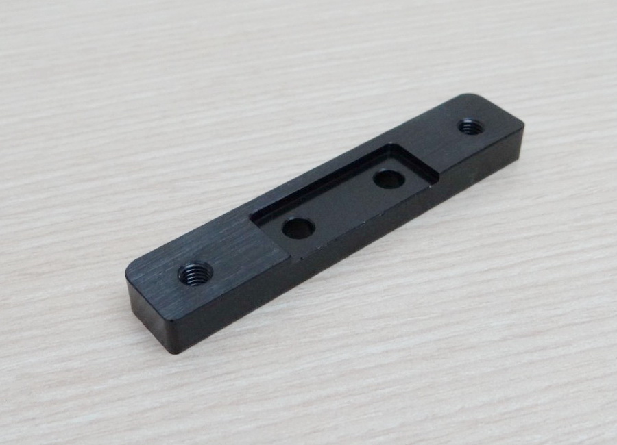 C-Beam Riser Plate (Black)