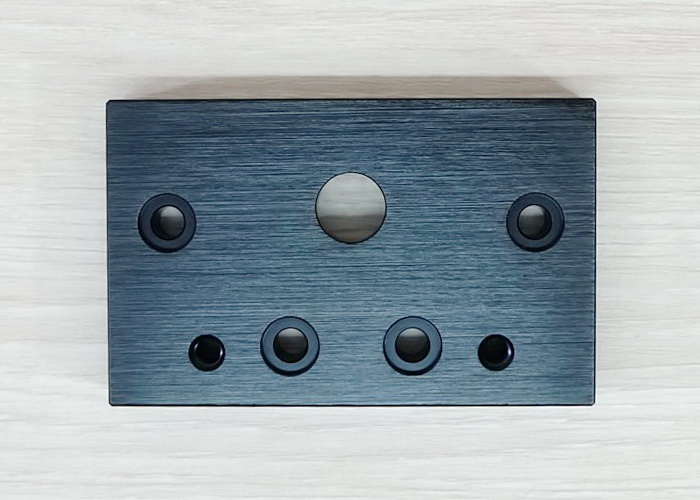 C-beam End Mount (Black)