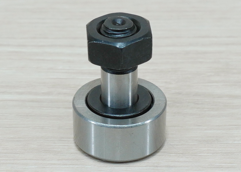 CF10-1/ KR26 Cam Follower Needle Roller Bearing M10x1.25mm