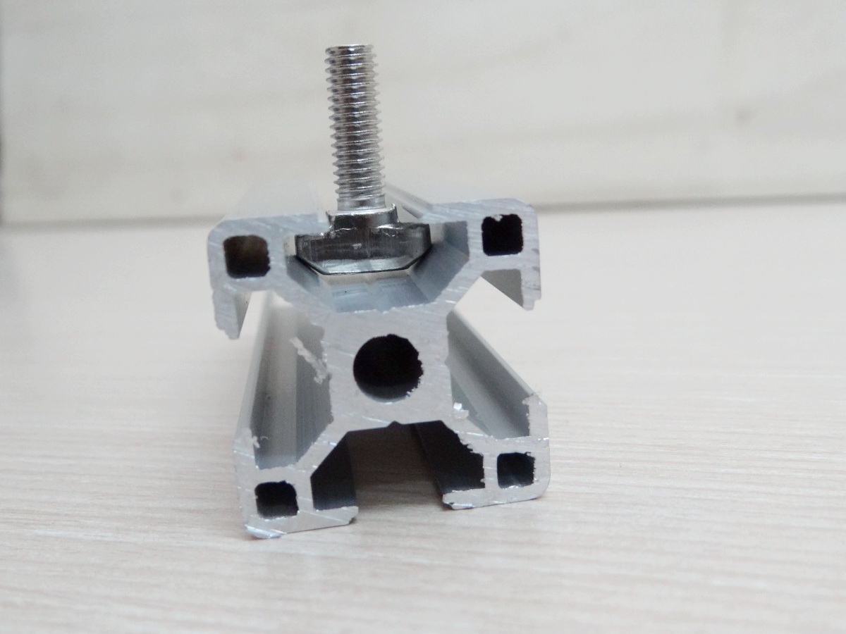 T screw M6x25 (10 ตัว/ชุด) สำหรับ Series 30 Alu Profile