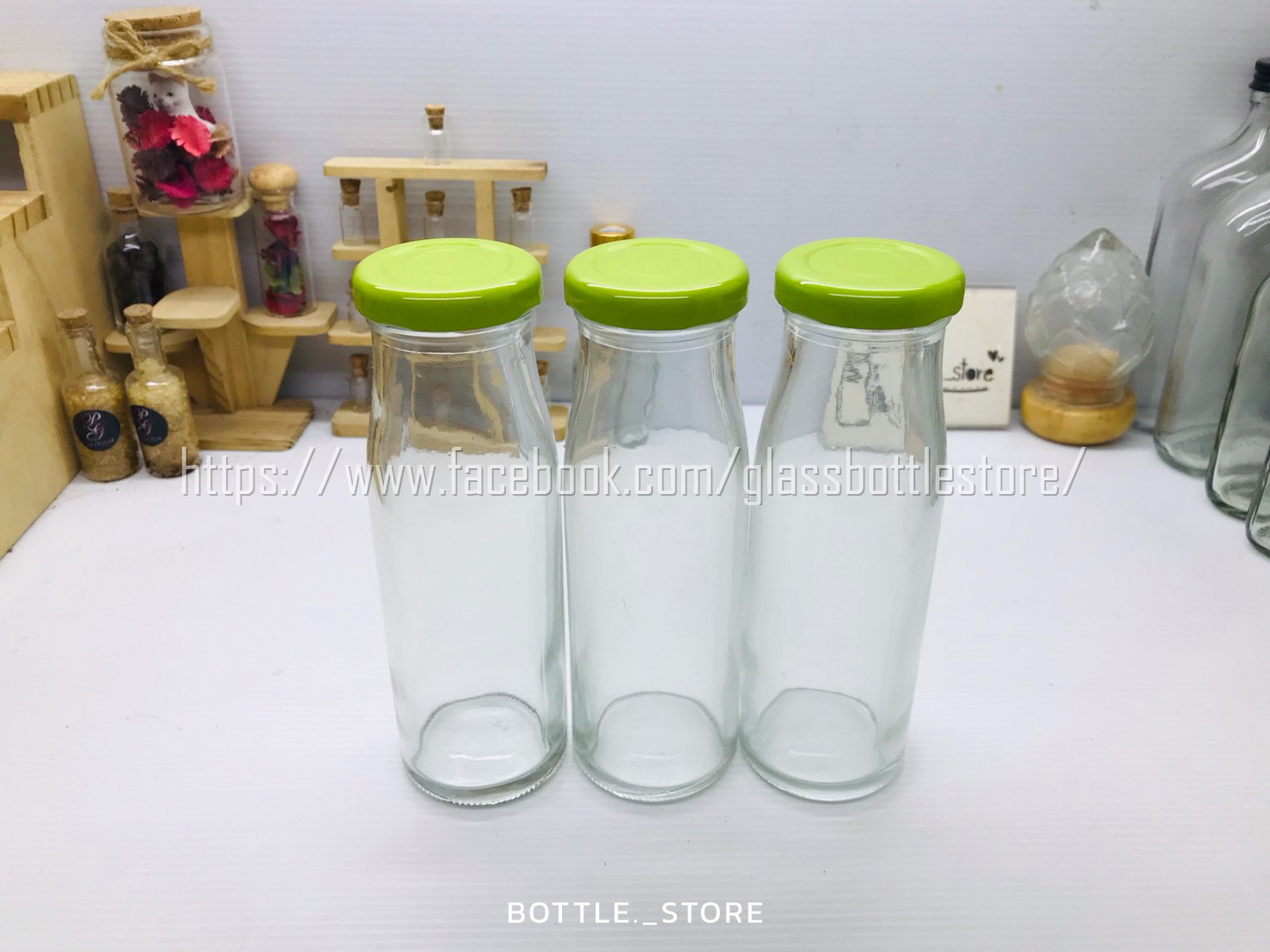ขวดแก้ว ขวดน้ำผลไม้ 200ml ฝาเกลียวล็อคสีเขียว
