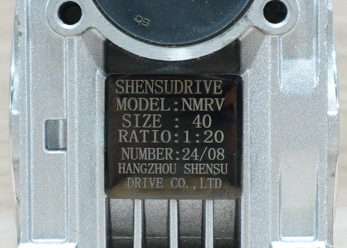 20:1 NMRV40 Worm Gearbox Speed Reducer for NEMA34 (shaft: input 14mm / Out 18mm)