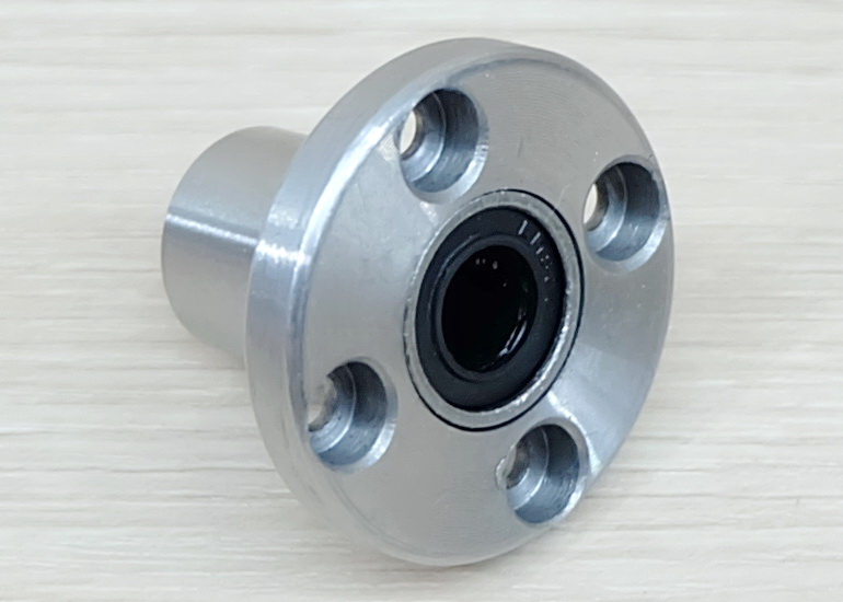 LMF8UU 8x15x24mm Round Flange Linear Ball Bearing 8mm