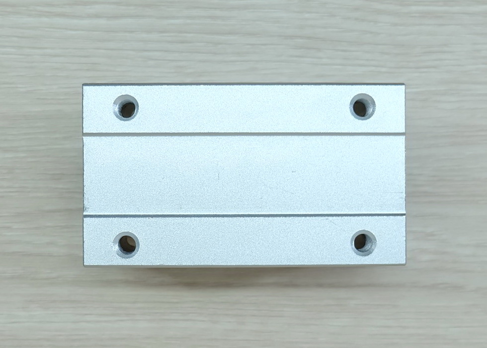 SCS20LUU Linear Ball Bearing Block 20mm