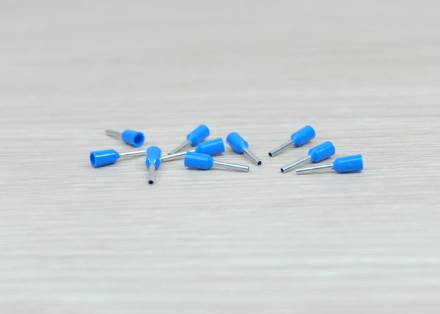 E0508 (Blue) Terminal เหมาะกับสาย 22AWG (แพ็ค100ชิ้น)