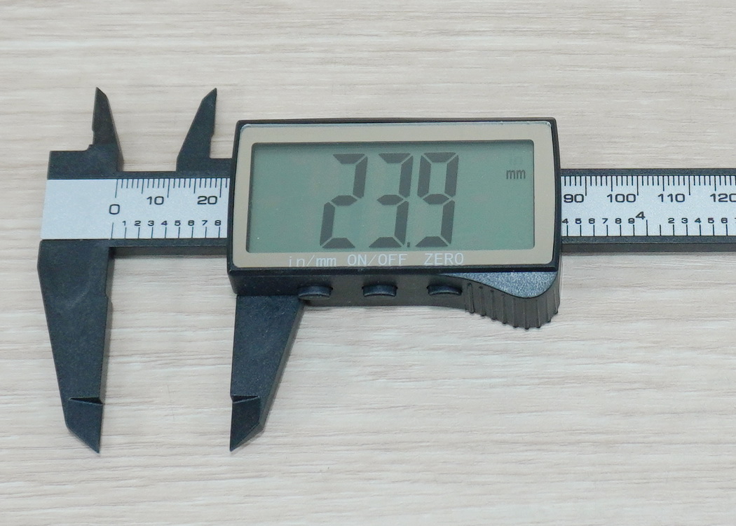Digital Caliper 0-150mm, Accuracy ±0.2mm (Carbon Fiber Composite)