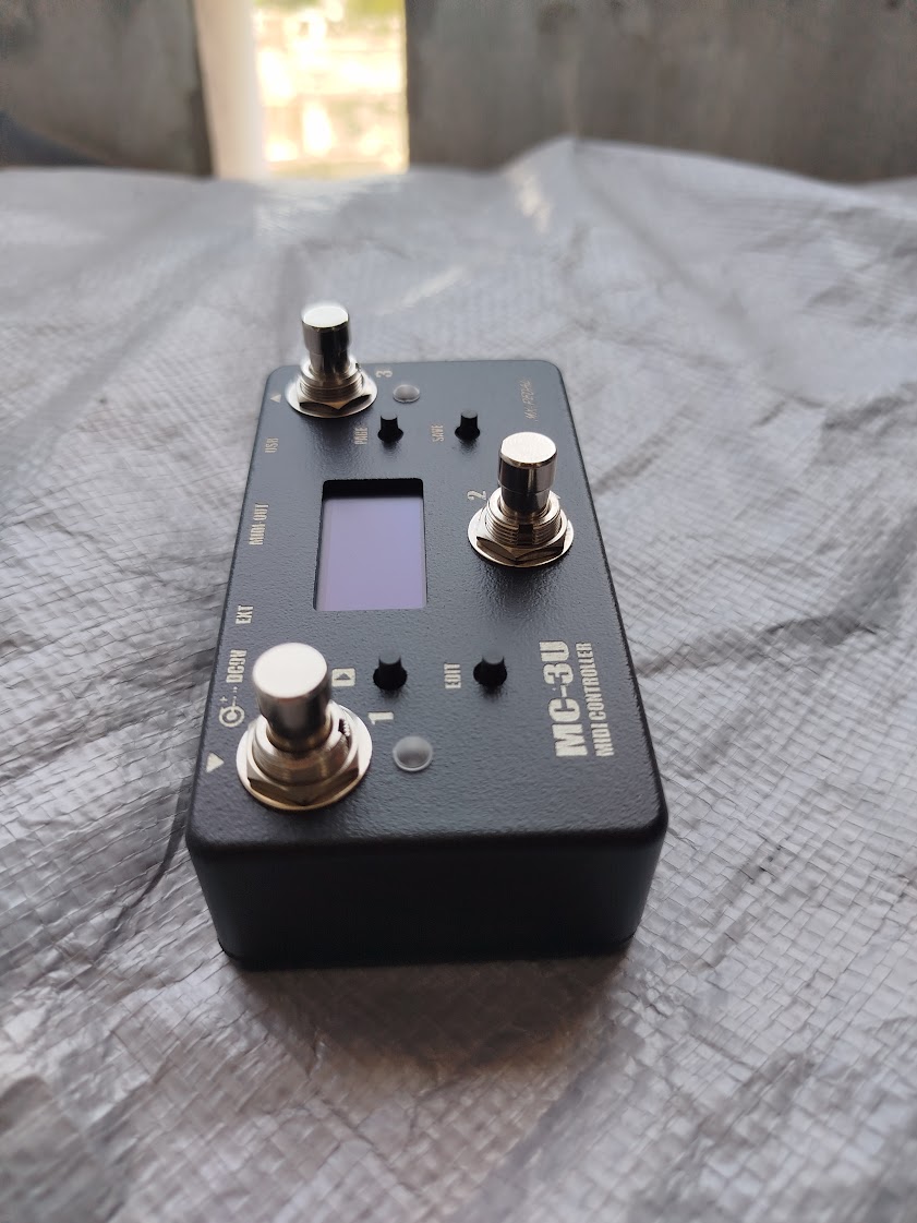 MC-3U MIDI CONTROLLER