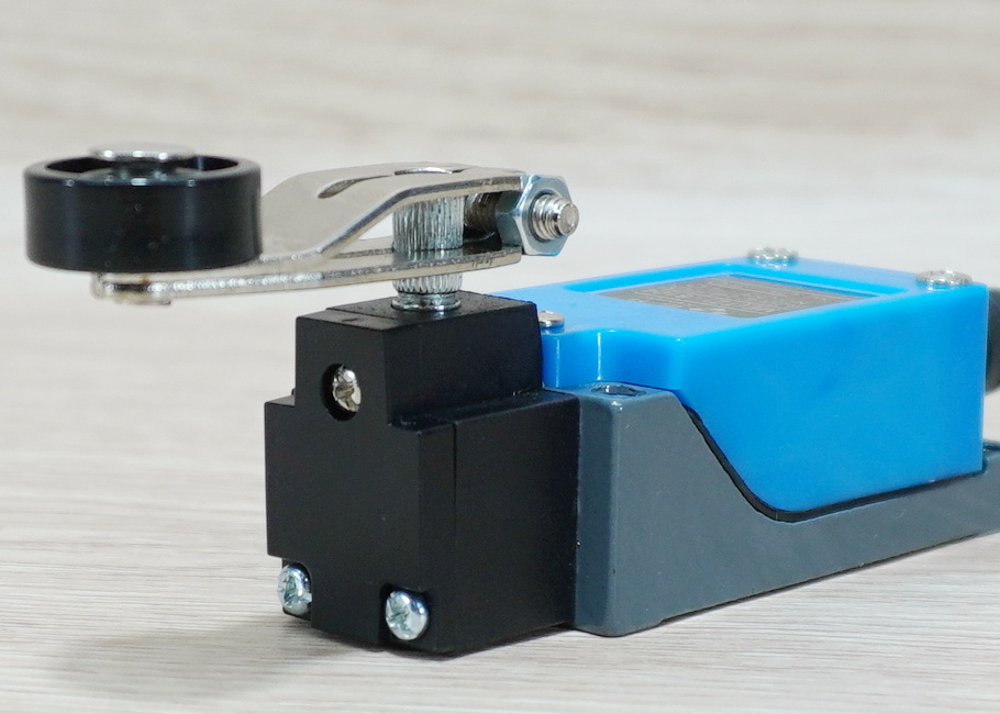 ME(TZ)-8104 Limit Switch AC 250V/5A (Copper Contacts) IP64