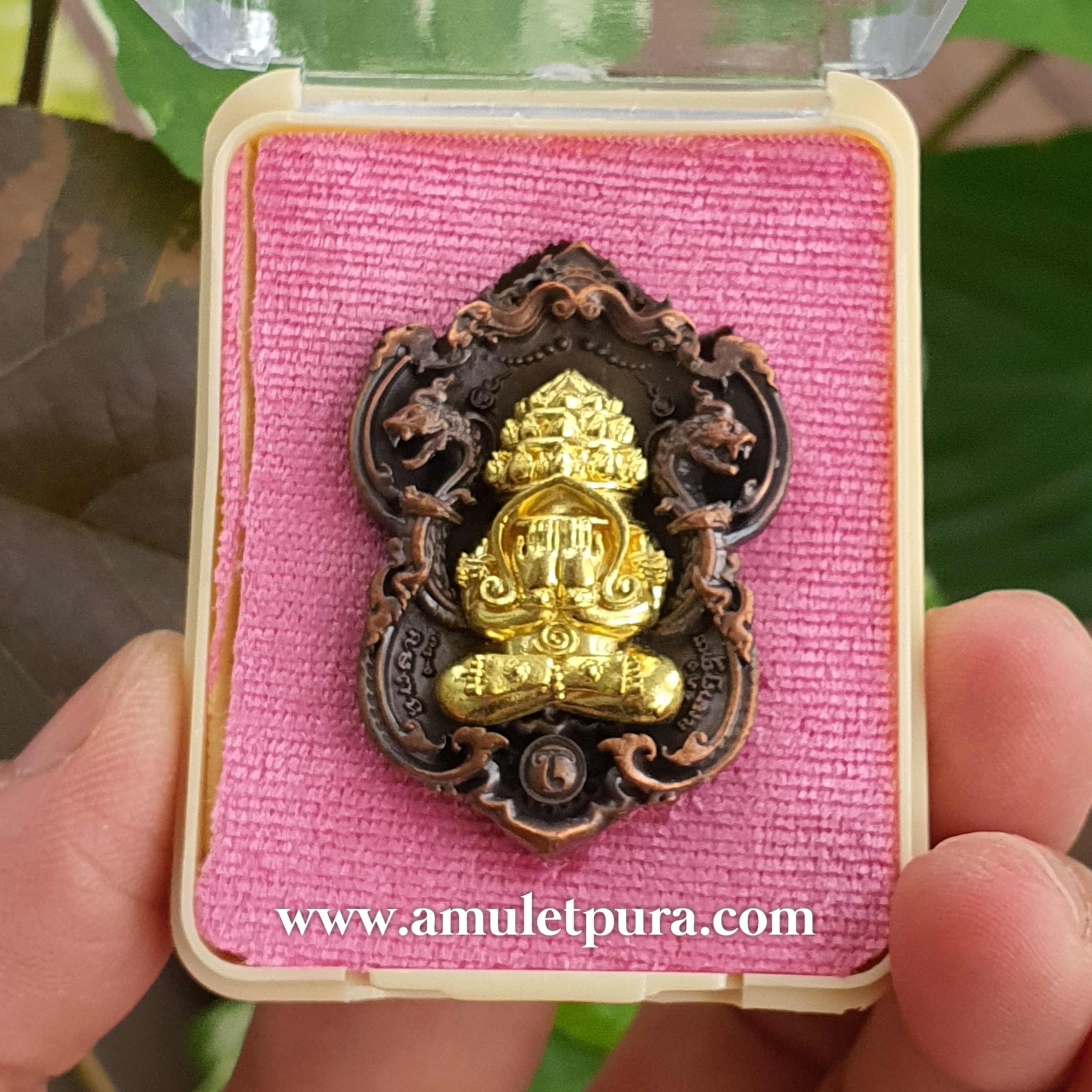 เหรียญหล่อศรีมหาราชพังพกาฬ หลังพระพุทธสิหิงค์ทรงครุฑ(เนื้อขันลงหิน พังพระกาฬเนื้อ ทองล่ำอู่)รุ่นเลื่อนขั้น-เลื่อนฐานะ เงินทองไหลมา ปี63 วัดพระมหาธาตุ จ.นครศรีธรรมราช(ประกอบ 2 ชิ้น บรรจุกริ่ง มีโค้ด หมายเลข๕๓)