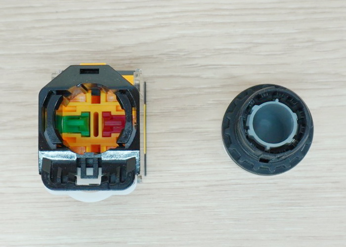 LA38 22mm Flat Head Pushbutton Switch 1NO/1NC Reset (Blue - กดติด-ปล่อยดับ) LA38-11BN