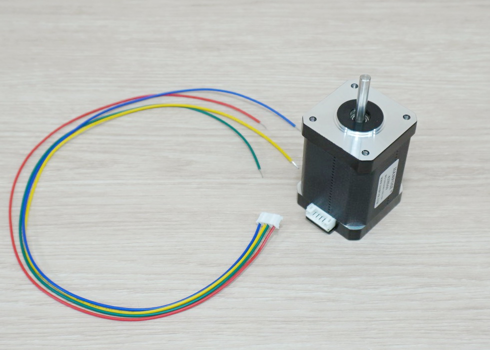 HANPOSE - Stepper motor (Nema17) แรงบิด 70 N.cm 1.7A (17HS6401S) Black End