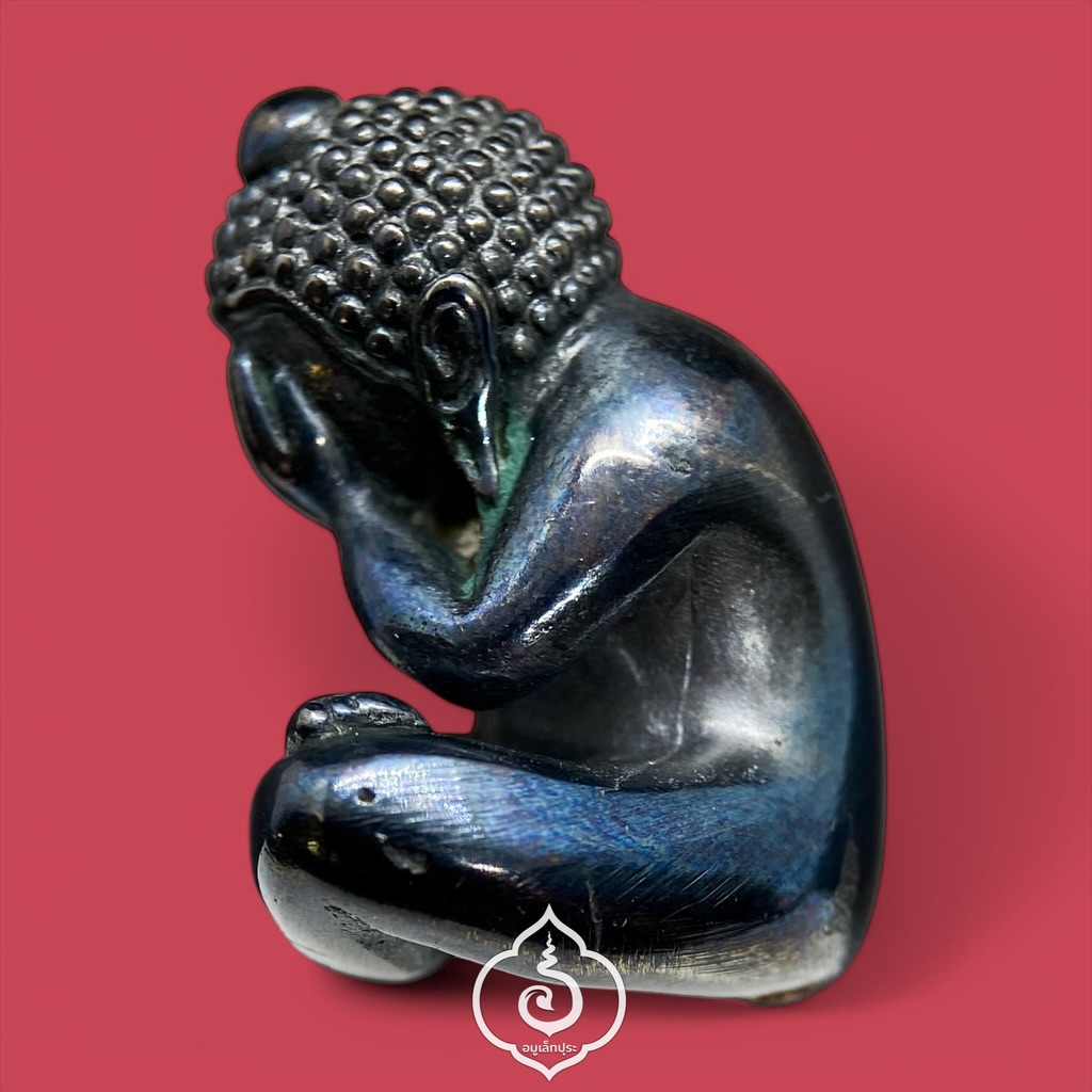 พระปิดตาเจริญลาภ (เนื้อเมฆพัตร) ปี65 หลวงปู่นิ่ม วัดพุทธมงคล จ.สุพรรณบุรี (ใต้ฐานอุดผง มีโค้ด หมายเลข 241)