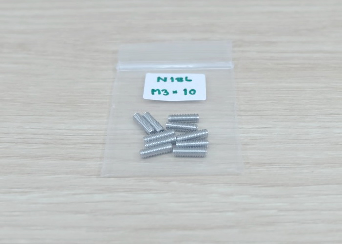 M3x10 สกรูตัวหนอน DIN916 Stainless steel 304 (แพ็ค20ตัว)