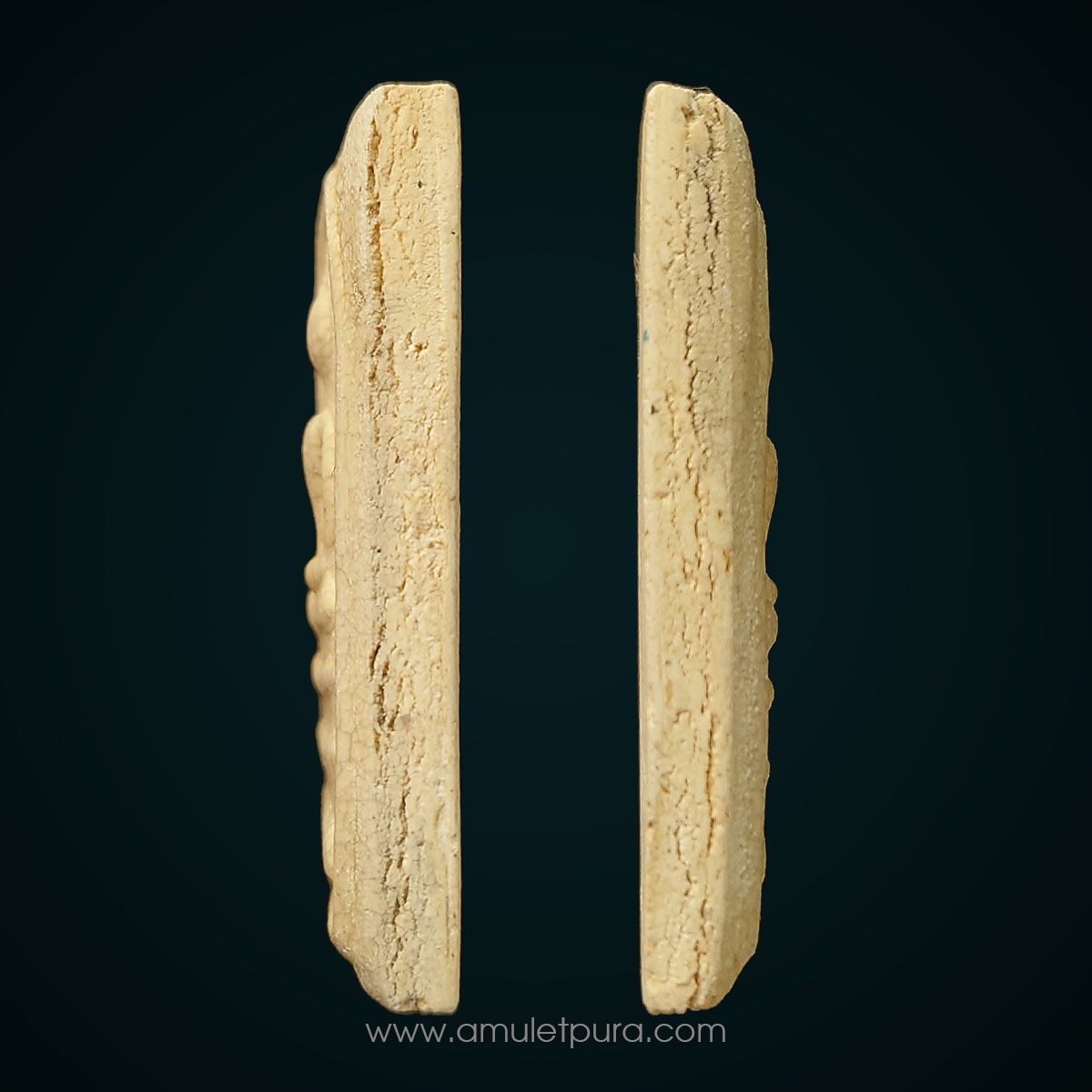 พระสมเด็จวัดระฆัง (พิมพ์โบราณแตกลายงา เนื้อผงผสมมวลสารเก่าวัดระฆังและหลวงปู่โต๊ะ) รุ่นพิมพ์ยอดนิยมย้อนยุค 150 ปี ปี46 วัดระฆังฯ กรุงเทพฯ (มีโค้ดตรายาง รูประฆังเลข 9)