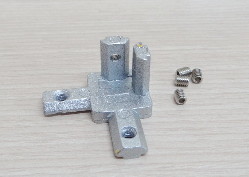 3 Way L-Bracket สำหรับ Series 20 Alu Profile (4-Hole)