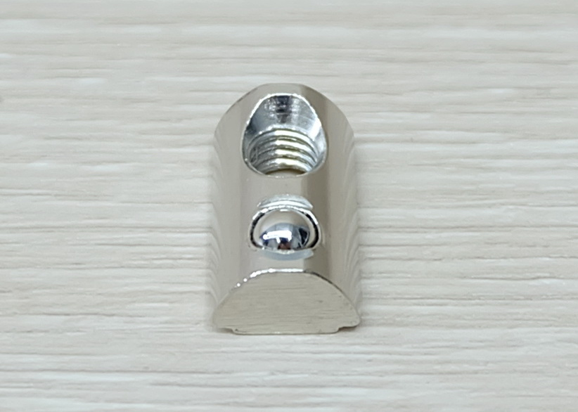 M6 Shrapnel Steel Ball Nut สำหรับ Series 30 Alu Profile (แพ็ค 20 ตัว)