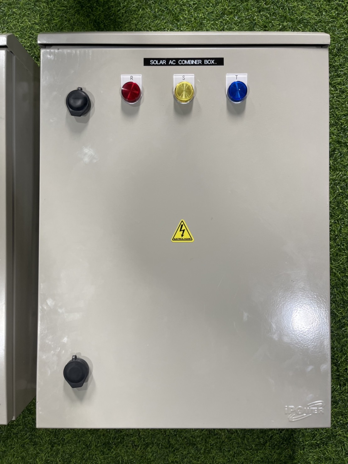 Combiner Box AC 20KW MCCB 50A
