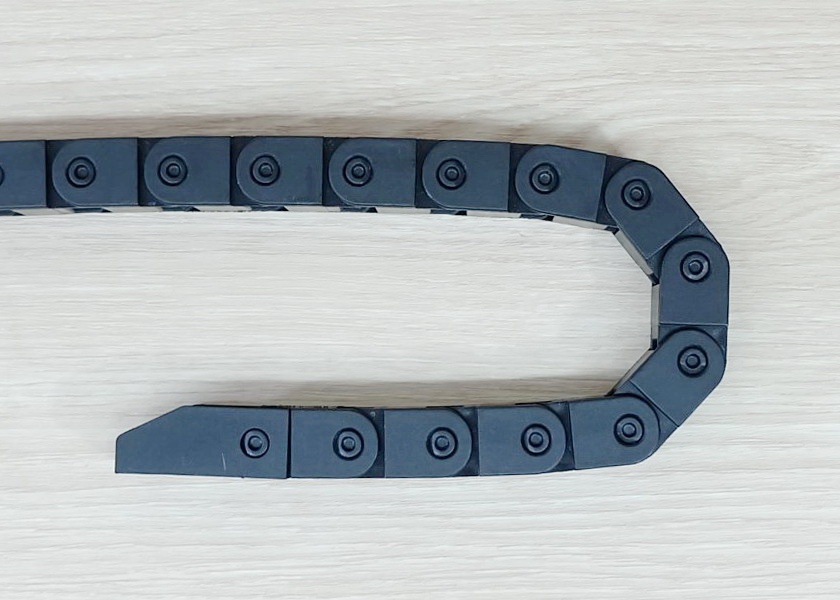 10 X 10 mm Cable Drag Chain R28mm ยาว 1M และ End Connectors