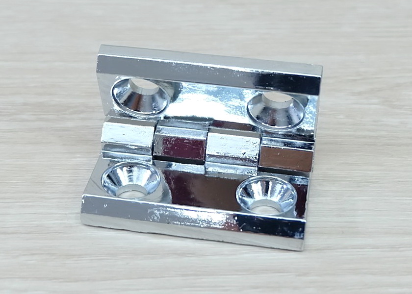 บานพับ Hinge 60x60 mm Zinc alloy หนา 8 mm ระยะรู 35x35 mm, รูยึด 8.2 mm (สีเงิน)