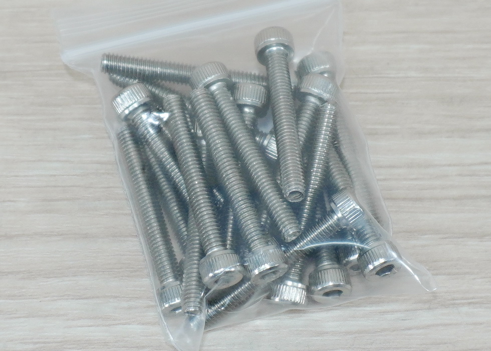 Hex Socket Cap Screw M4x30mm Nickel-plated (20ตัว/ถุง)